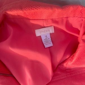 Chicos size 3